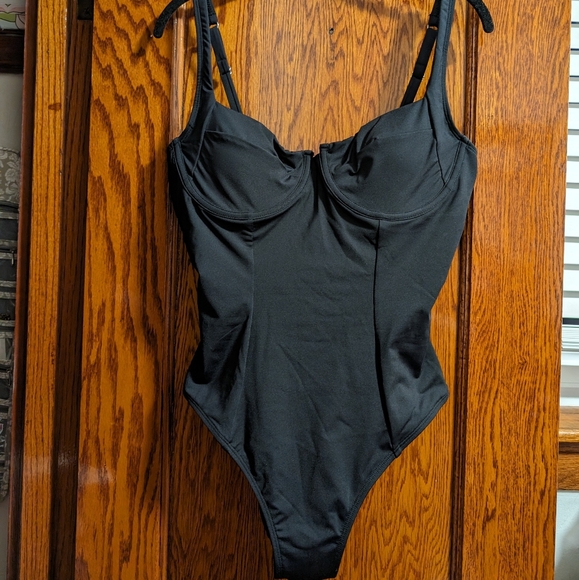 Cupshe Other - Cupshe x Iskra Underwire Tummy Control Black One Piece Swimsuit L